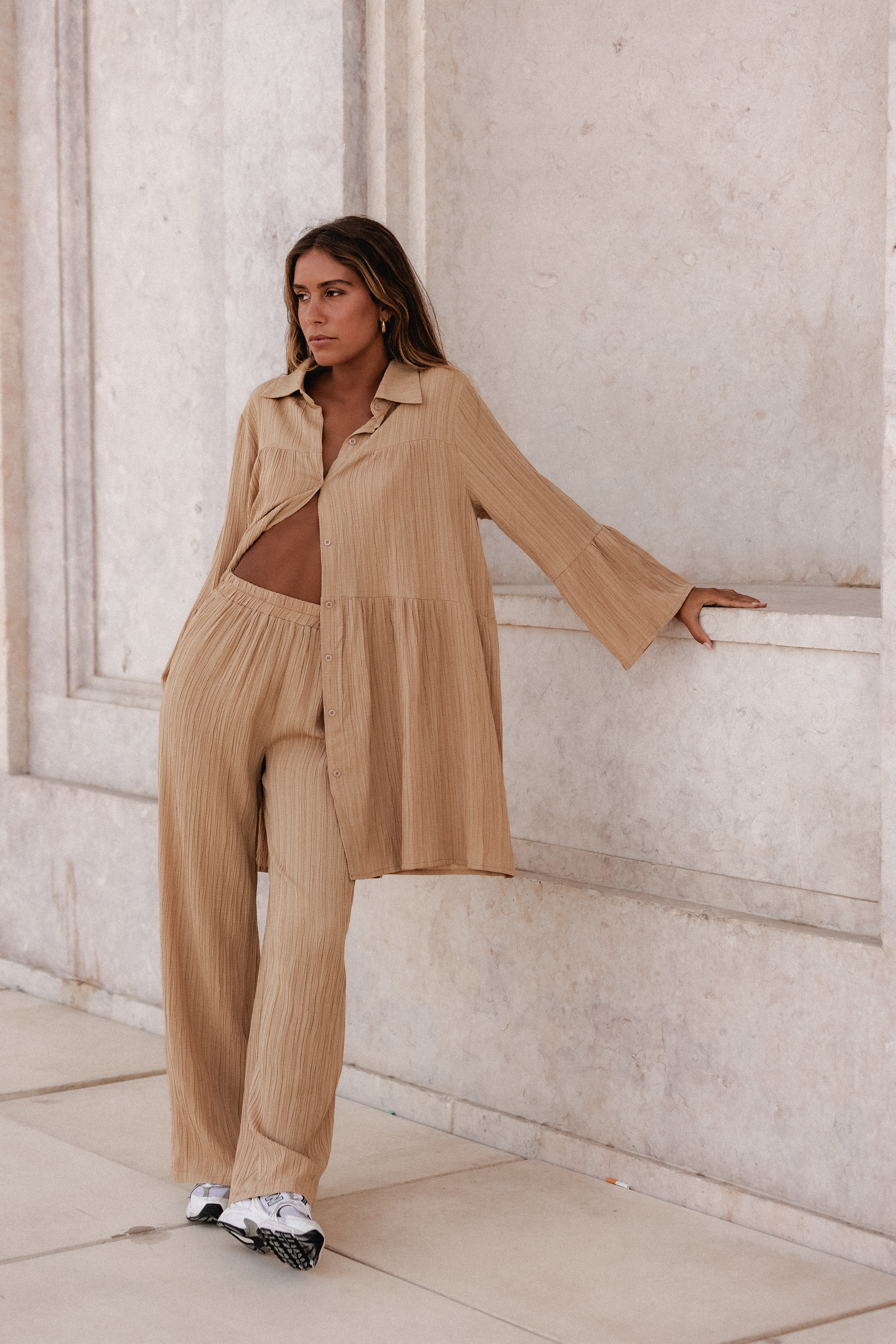 BEIGE PANTS