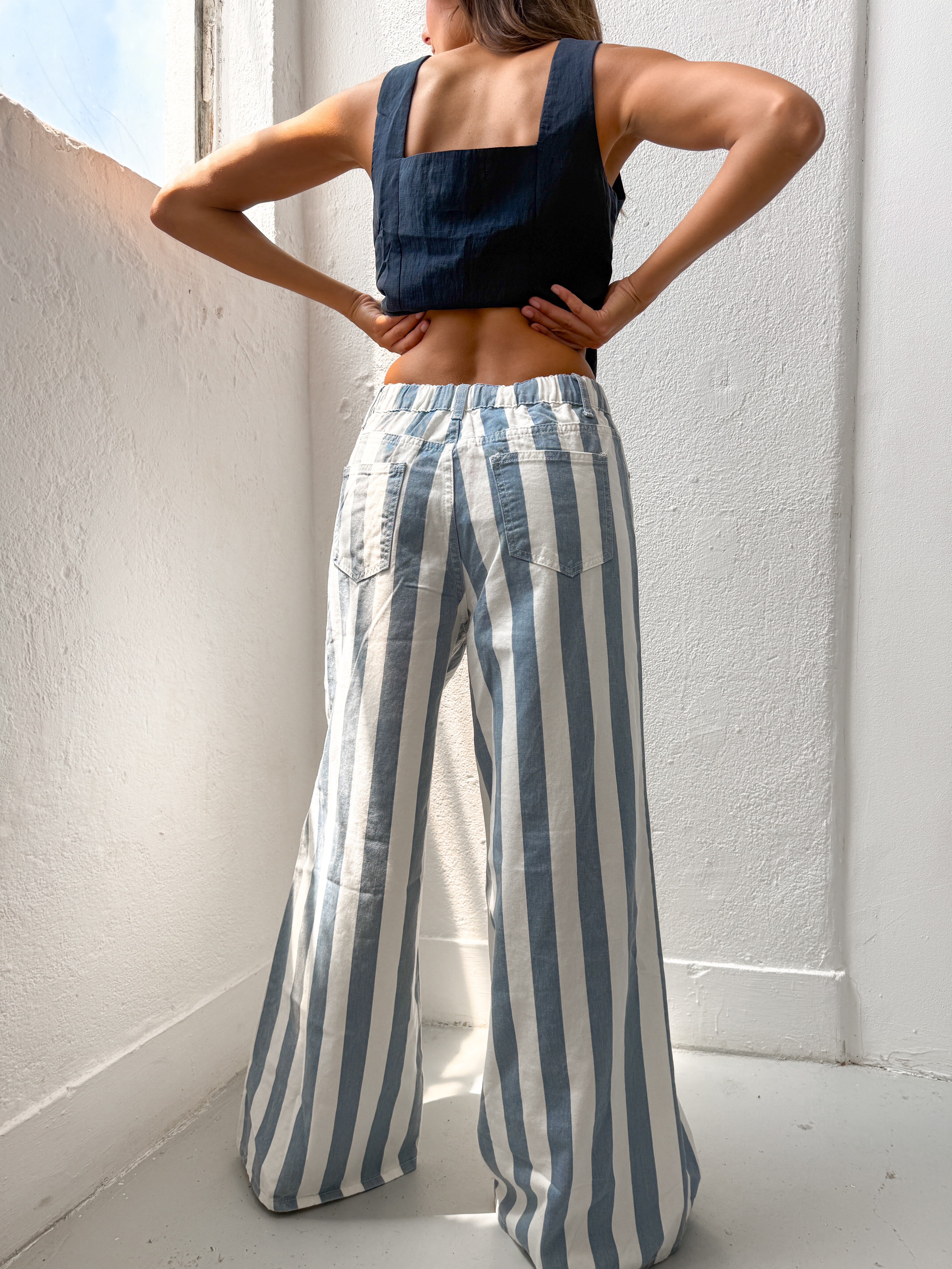 BLUE WHITE STRIPES JEANS