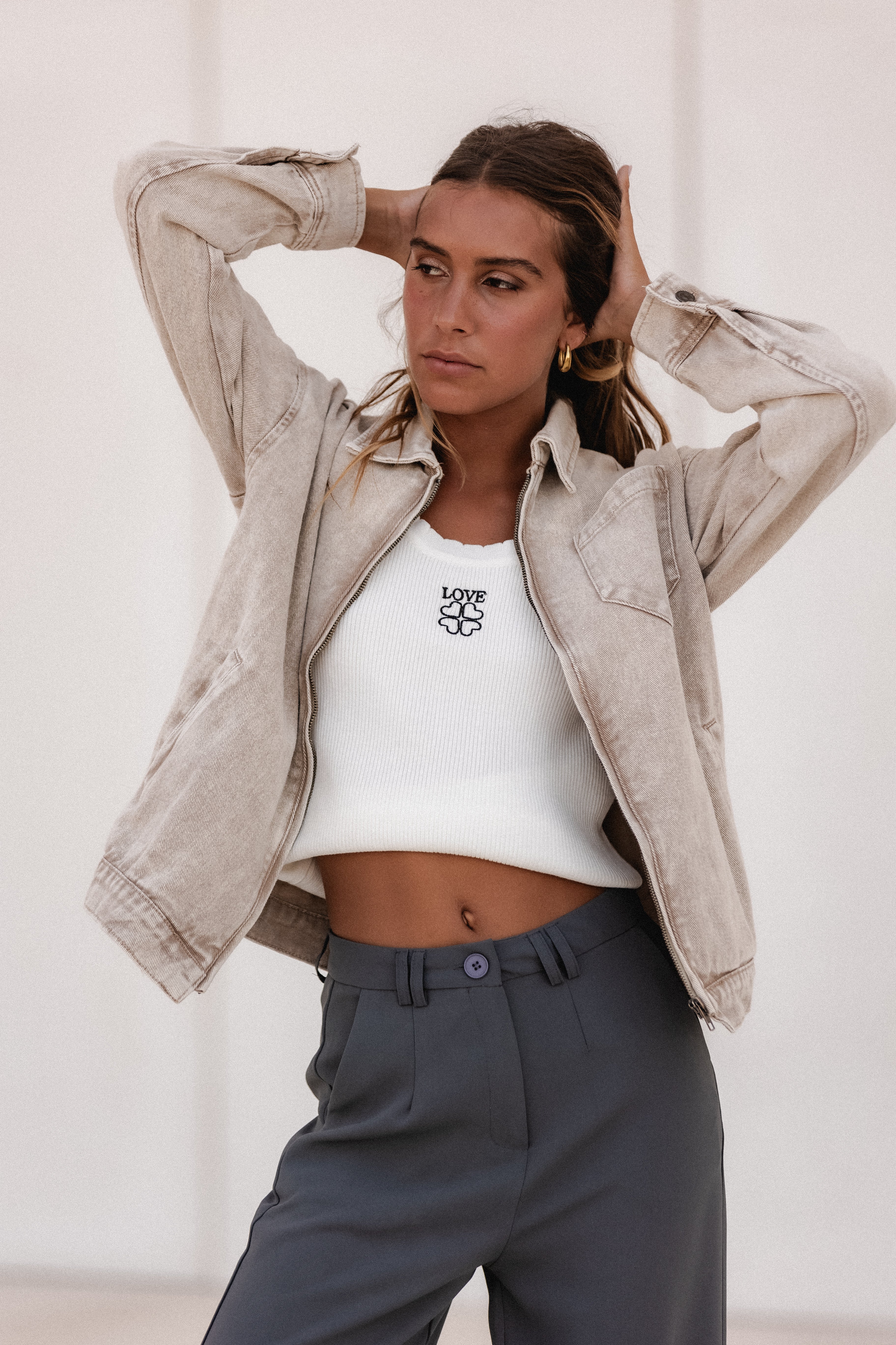 BEIGE DENIM JACKET