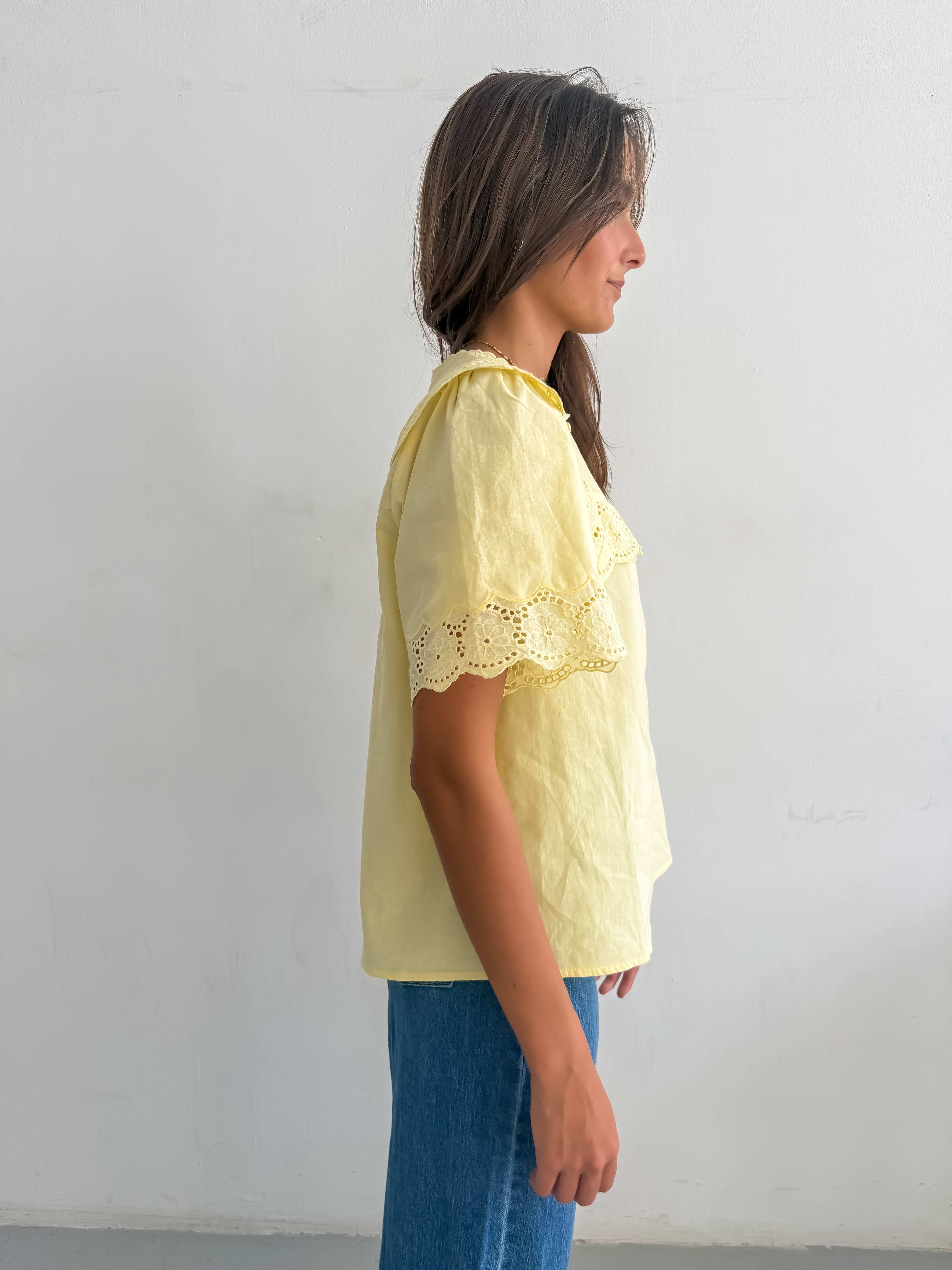 YELLOW BLOUSE