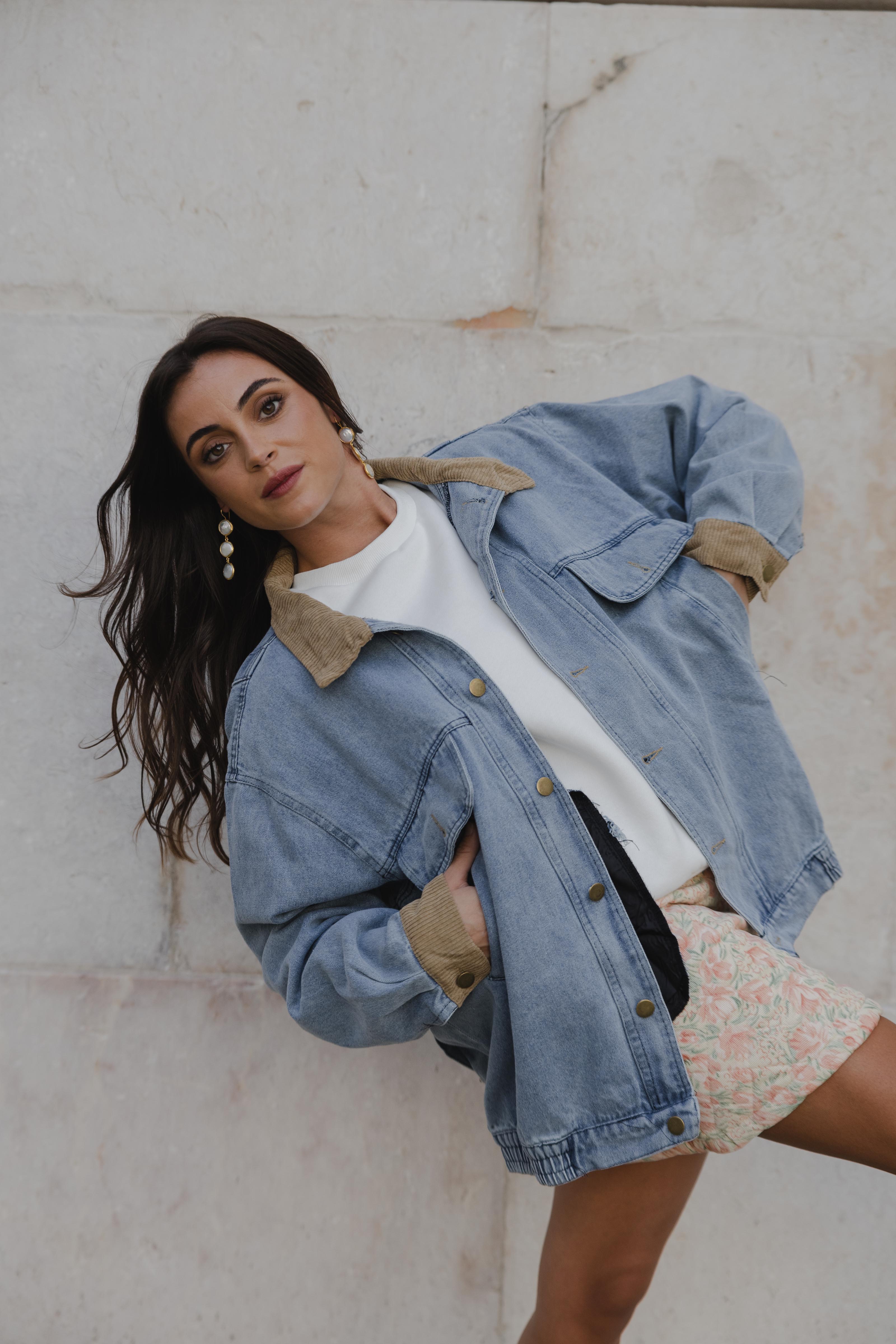 DENIM OVERSIZE JACKET